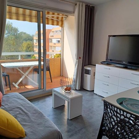 Appart Cosy En Bord De Mer - Port Santia Lucia St Raphael Saint-Raphael (Var) Exterior foto