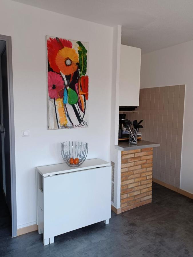 Appart Cosy En Bord De Mer - Port Santia Lucia St Raphael Saint-Raphael (Var) Exterior foto