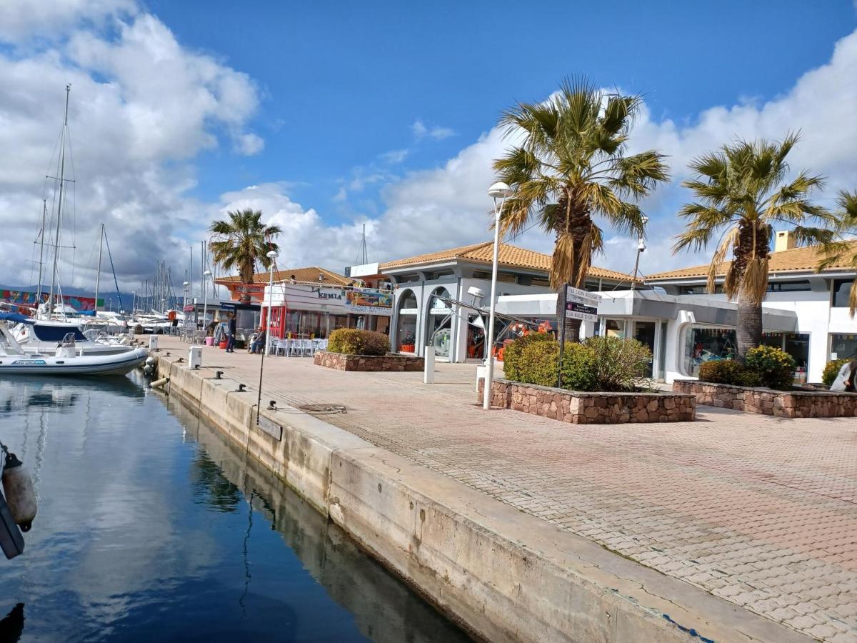 Appart Cosy En Bord De Mer - Port Santia Lucia St Raphael Saint-Raphael (Var) Exterior foto