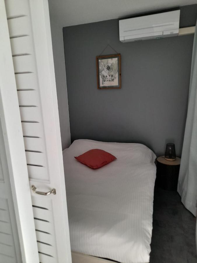 Appart Cosy En Bord De Mer - Port Santia Lucia St Raphael Saint-Raphael (Var) Exterior foto